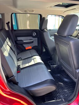 Dodge Nitro 2,8 crd - 9