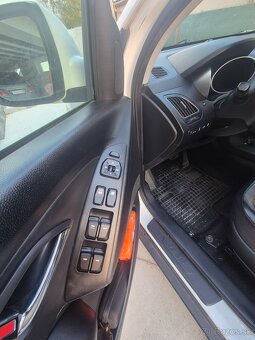 Hyundai ix35 4x4 CRDI 4WD - 9