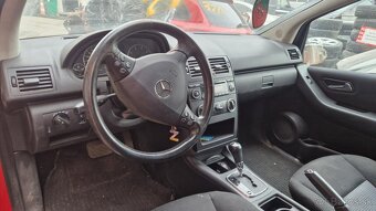 Mercedes A W169 150i 1,5i 70kw kód motora: 266920 - 9