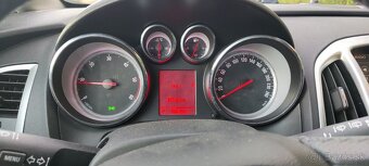 Predám Opel Astra J - 9