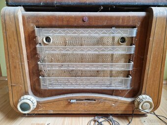 Staré rádia - 9