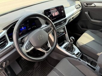 Volkswagen T-Roc 2.0 TDI Style Kupene v SR - 9
