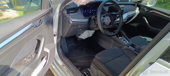 Škoda Octavia IV 1,5TSI e-TEC DSG Style r. 6/2023 - 9