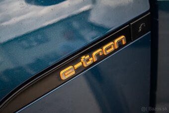 Audi E-tron 50 quattro S line - 9