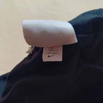 NIKE čierne športové teplákové nohavice tepláky joggers S - 9