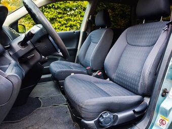 Honda Civic 7g 1.4i hatchback 5dver - 9