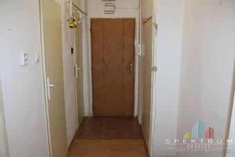 SPEKTRUM REALITY- Na Predaj 2-izbový byt, 57 m2, okres Priev - 9