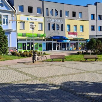 Obchodný priestor v centre mesta Humenné-prenájom - 9