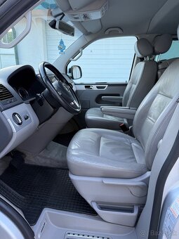 VW Multivan T5 2.0 TDI 4Motion DSG Highline - 9