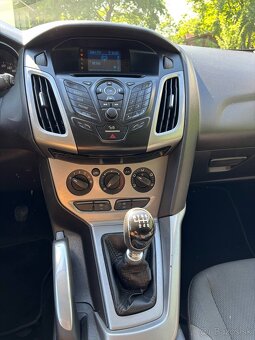Ford Focus 1.6 TDCi DPF 115k Trend - 9