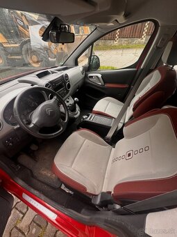 Predám Citroen Berlingo 2011 1.6i 88kw naj.189000km - 9