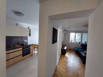 PEZINOK - PRENÁJOM 3izbového BYTU v ŠIRŠOM CENTRE - 9