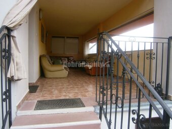 TOP: na predaj penzión v obci Podhájska  - 9