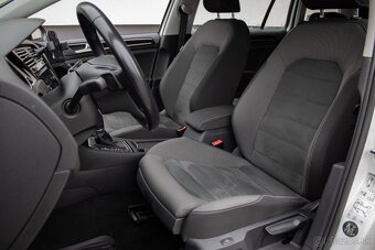 Volkswagen Golf Variant 2.0 TDI Highline 110 kW DSG AT/7 - 9