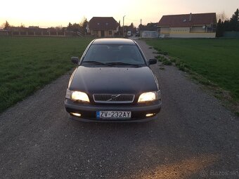 Volvo V40 SE - 9