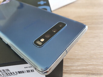 Samsung Galaxy S10 plus Blue - 9