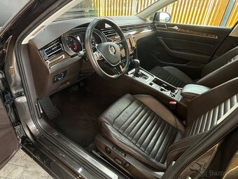 Volkswagen Passat Variant 2.0 TDI Highline 4MOTION DSG - 9
