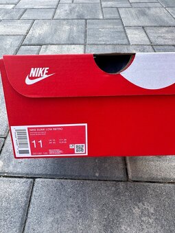 Nike Dunk Low Panda - 9