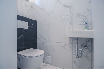 Na predaj moderný 2-izbový rodinný dom v Senci – Holubia uli - 9