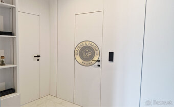 Na prenájom luxusne zariadený 2-izbový byt v Michalovciach,  - 9