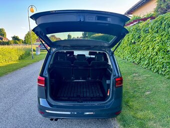 Volkswagen Touran Highline 2.0 TDI DSG6 - 9
