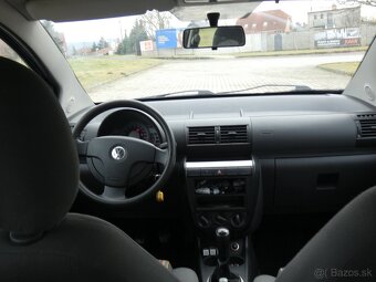 Volkswagen Fox 1,2 , 130000km , r.v. 2008 - 9