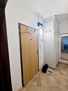 PREDANÉ Na predaj 1 izbový byt s LODŽIOU | Titogradská ulica - 9