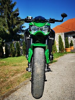 Kawasaki Z900 - 9