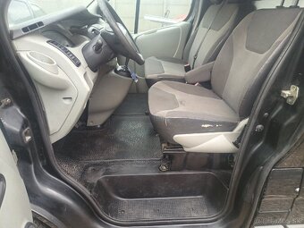 Renault Trafic 2.5 automat - 9