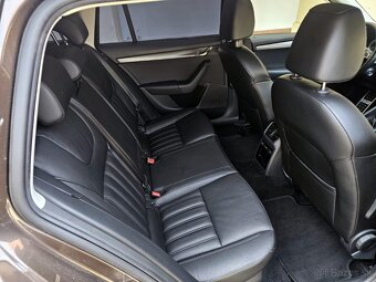 Škoda Octavia Combi 1.6 TDI DSG STYLE - 9