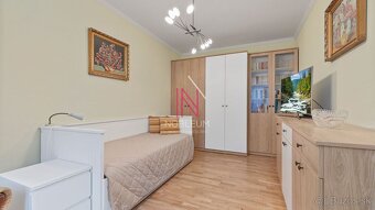 Predaj 4 izbového domu s veľkým pozemkom a saunou - 9