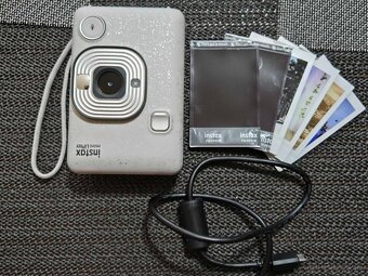 FUJIFILM INSTAX MINI LIPLAY - 9