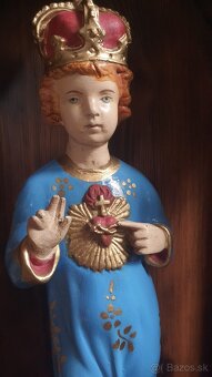 Starozitny relikviár a religiozne sochy. - 9