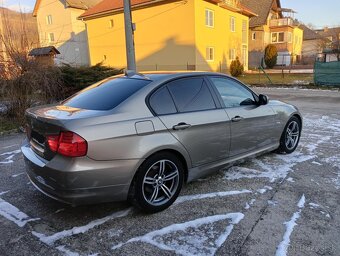 BMW Rad3 E90 Facelift 2010 - 9