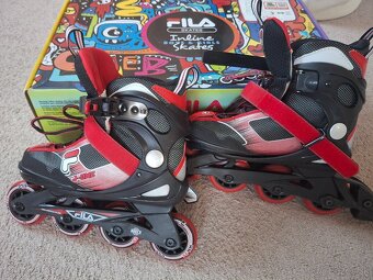 Kolieskové korčule - 9