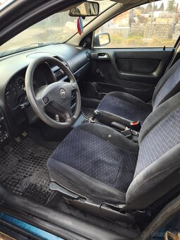 Opel Astra G na náhradné diely - 9