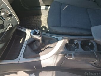 BMW 1 E87 118i - 9