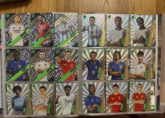 TOP CLASS 2025 ZBERATEĽSKÉ KARTY FUTBALOVÉ KARTIČKY - 9