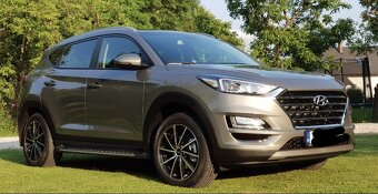 Predám HYUNDAI TUCSON 1.6 Tgdi, benzín 130kw, 4x4 + ťažné - 9