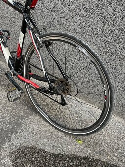 Predám trekingový/hybridný bicykel Force - 9