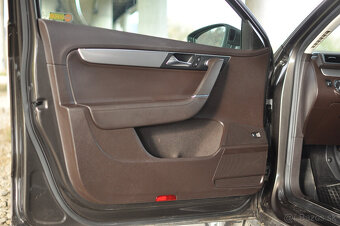 VW Passat Variant 3,6 FSi 2013 - 9