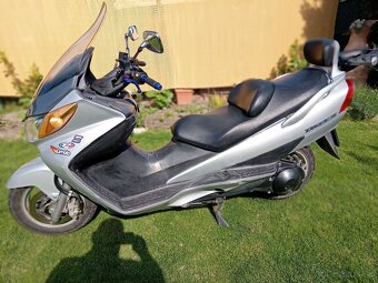 Predám Suzuki Burgman 400 - 9