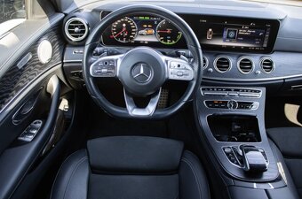 Mercedes Benz E 300 de T Avantgarde (2020) - 9