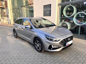 Hyundai i30 CW kombi 1.5i CVVT Family,1.maj. v Záruke - 9