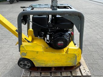 Reverzna vibracna doska Wacker Neuson BPU 2540A Honda - 9