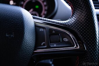 Škoda Octavia RS Combi - 9