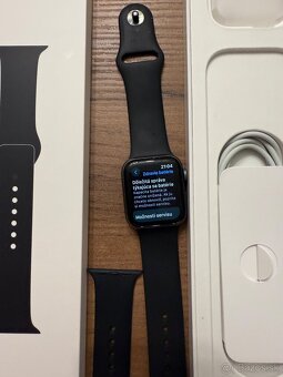 Apple Watch SE 40 mm Space Gray + komplet príslušenstvo - 9
