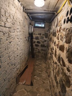 Malebná chata v Tovarníkoch - 9