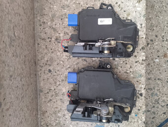 Fabia,Skoda,Favorit,WW,Audi: motorček,RJ, prepínač, zámok, c - 9