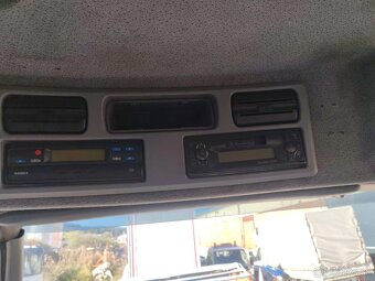 Hakovy nosic kontajnerov 4x4  MB AXOR  1833 - 9